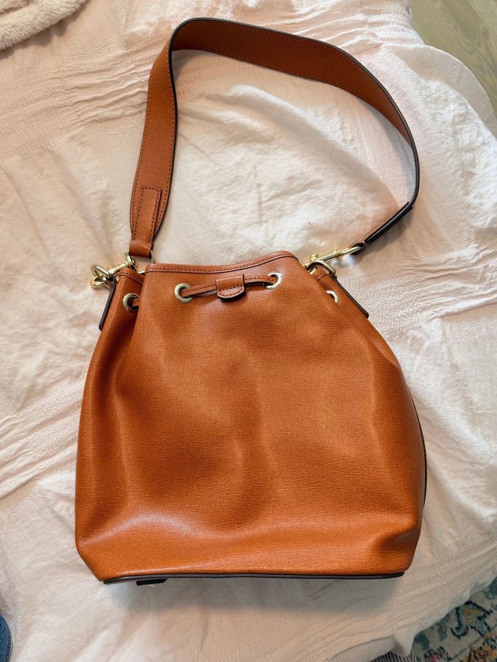 Dooney & Bourke never used